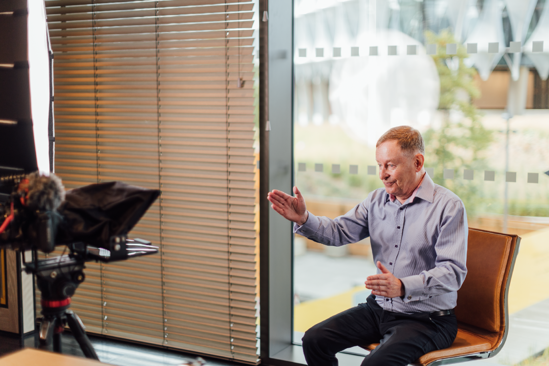 Robin presenting in the studio